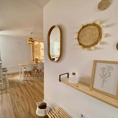 Апартаменти Moderno Y Espacioso Con Vistas Al Mar Нерха