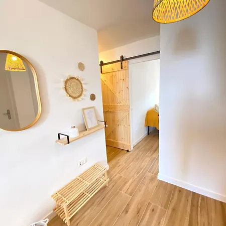 Moderno Y Espacioso Con Vistas Al Mar *