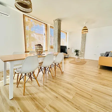 Apartmán Moderno Y Espacioso Con Vistas Al Mar